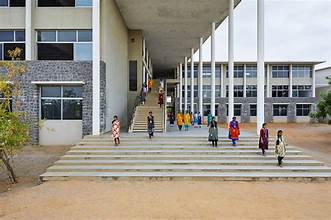 SR University